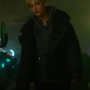 Naomi Scott Smile 2 2024 Black Jacket